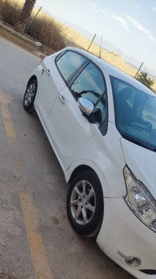 citadine-peugeot-208-2014-active-batna-algerie