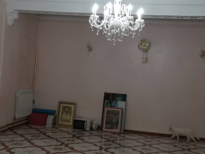 Rent Villa floor F5 Algiers Ain naadja