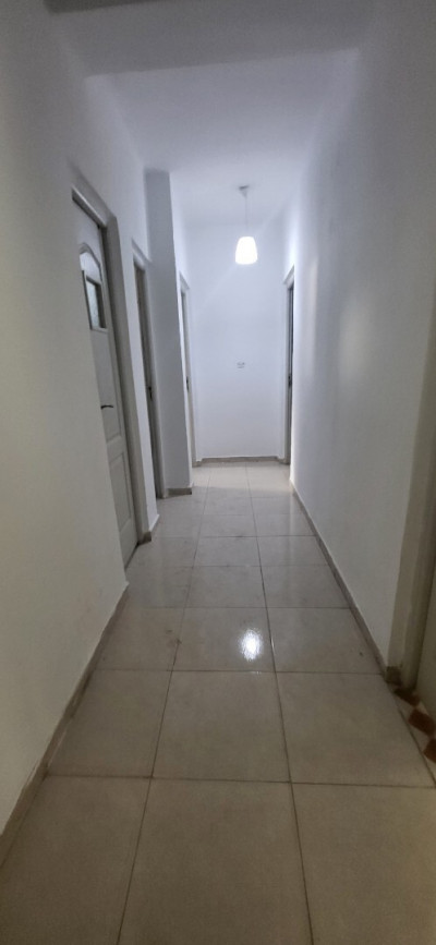 appartement-location-f3-oran-bir-el-djir-algerie