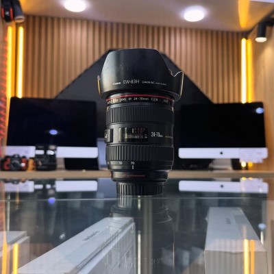 Canon 24-70mm f/2.8 en excellent état