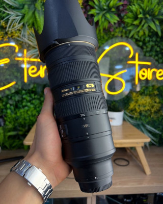 Nikon lens 70-200 mm F2.8 mark II N