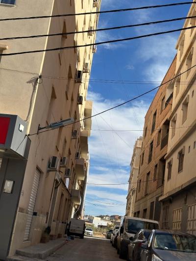 Sell Apartment F4 Tlemcen Tlemcen