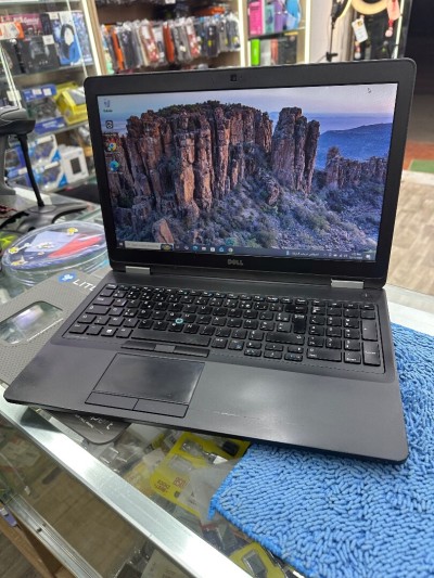 Dell latitude e5570 i5