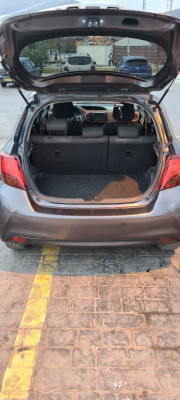 citadine-toyota-yaris-2015-touch-active-blida-algerie