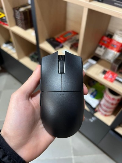 SOURIS ATTACK SHARK X11 + STAND ( BLACK )