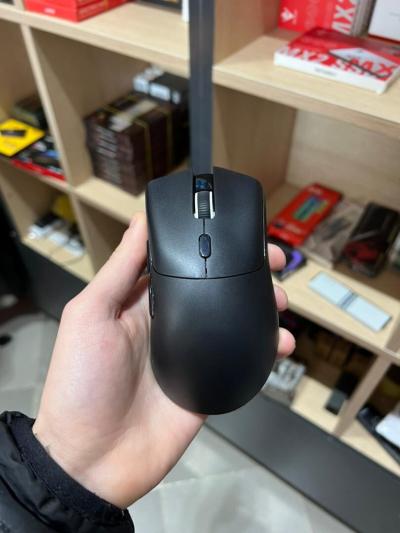 SOURIS ATTACK SHARK R1 BLACK