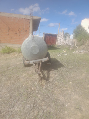 equipement-agricole-vente-citerne-galvanisee-et-machine-de-deserbage-mekla-tizi-ouzou-algerie