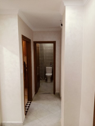 بيع شقة 3 غرف البليدة الصومعة