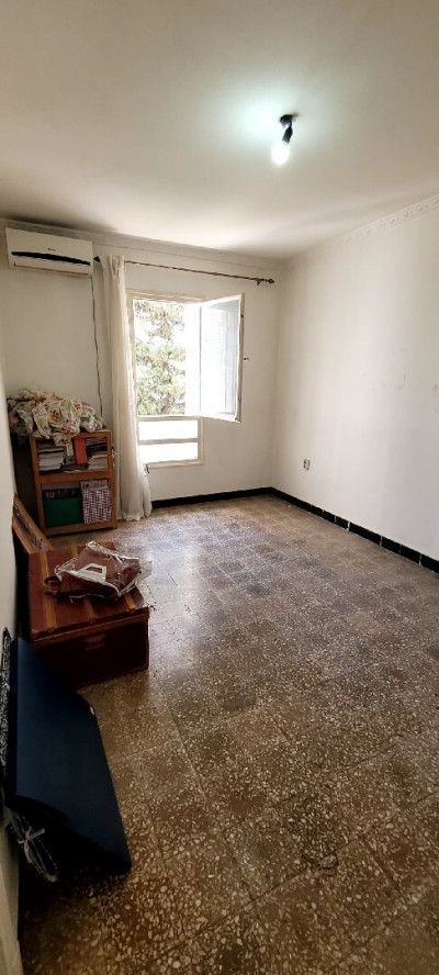 appartement-location-f4-alger-kouba-algerie