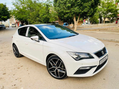 average-sedan-seat-leon-2018-chlef-algeria