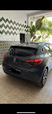 voitures-renault-clio-5-2022-cheraga-alger-algerie