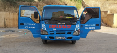 camion-izuzu-l66-2009-lakhdaria-bouira-algerie