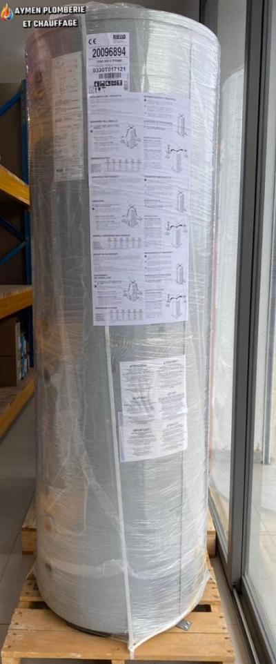 BALLON D'EAU CHAUDE RIELLO 300L