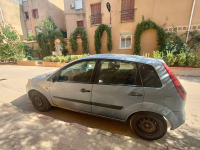 voitures-ford-fiesta-2006-ouled-fayet-alger-algerie