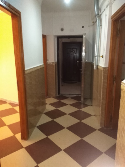 appartement-location-f4-tipaza-khemisti-algerie