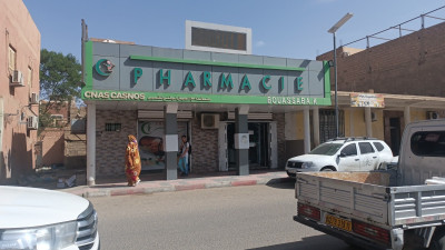 medecine-sante-vendeur-en-pharmacie-tamanrasset-algerie