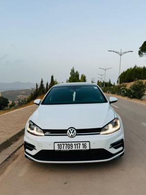 voitures-volkswagen-golf-7-2017-r-line-medea-algerie