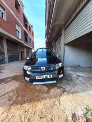سيارة-صغيرة-dacia-sandero-2017-stepway-رأس-الوادي-برج-بوعريريج-الجزائر