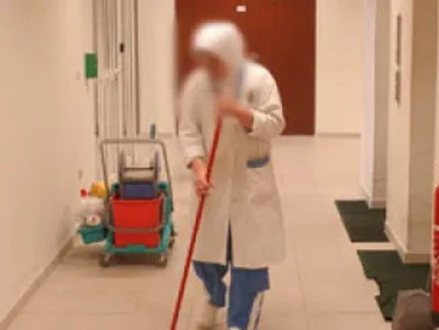 Femme de ménage à domicile, agent d'entretien, entreprise de nettoyage ponçage société de nettoyage