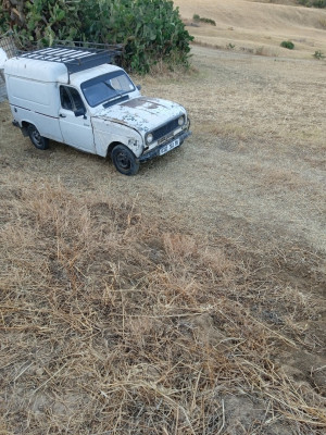 citadine-renault-4-1983-boumedfaa-ain-defla-algerie