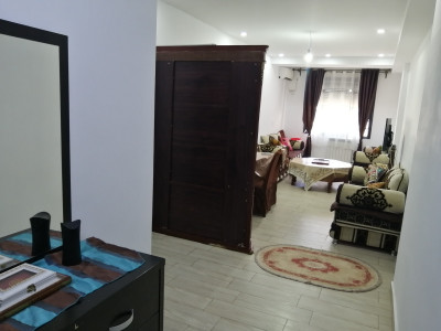 appartement-location-vacances-f3-oran-algerie