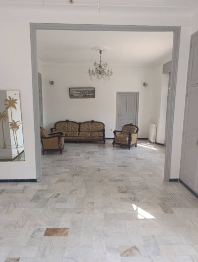 كراء فيلا الجزائر الأبيار