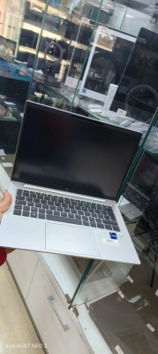 HP EliteBook 840 G10 Notebook - 14" - Intel Core i7 - 1355U - 16 Go RAM - 512 Go SSD