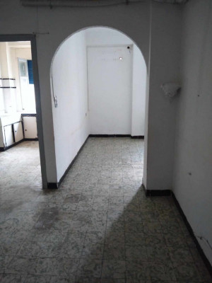 appartement-vente-f3-alger-bab-el-oued-algerie