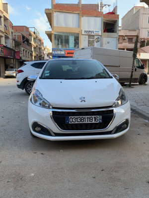 voitures-peugeot-208-2019-allure-facelift-dar-el-beida-alger-algerie