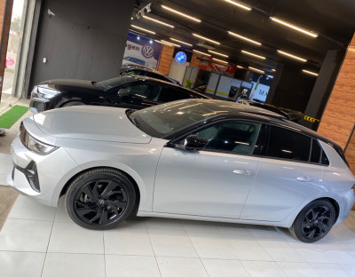 Opel ASTRA 2024 Gs line