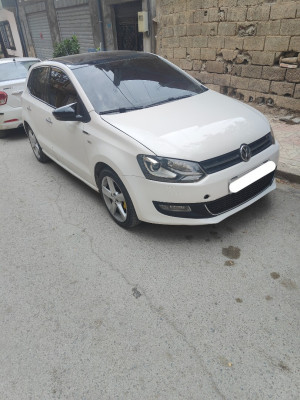 voitures-volkswagen-polo-2013-life-mila-algerie