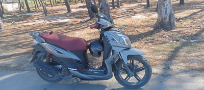 motos-et-scooters-sym-sr-2024-bejaia-algerie