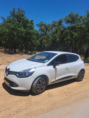 voitures-renault-clio-4-2013-dynamique-bordj-el-kiffan-alger-algerie