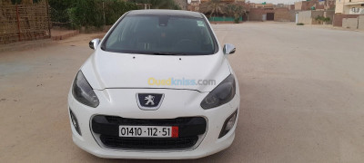 voitures-peugeot-308-2012-algerie