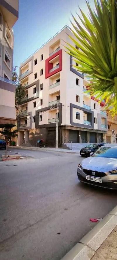 Sell Apartment F4 Alger Bordj el kiffan