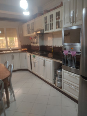 appartement-location-f4-alger-birkhadem-algerie