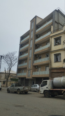 Rent Building Alger Bouzareah