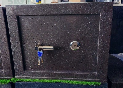 Coffre fort 40cm avec sérrure
