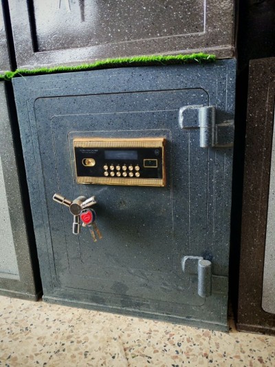 Coffre fort 60cm digital + serrure (Avec paumelle) - Arrondie