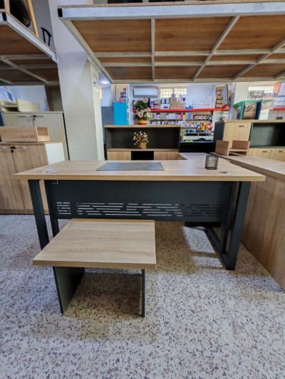 Ensemble de bureau en pieds métallique