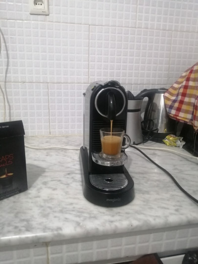 autre-cafetiere-nespresso-magimix-comme-neuf-kolea-tipaza-algerie