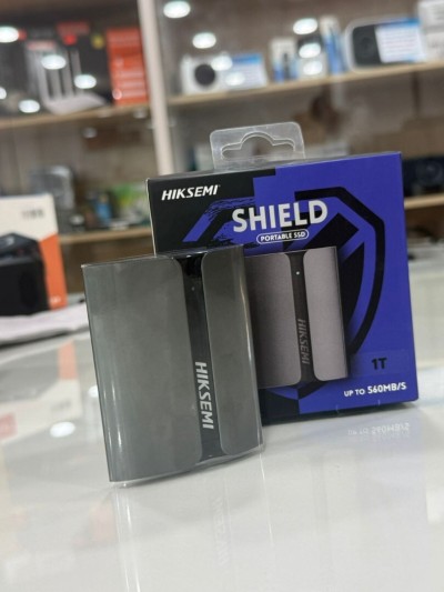 DISQUE DUR  1T SSD HIKSEMI EXTERNE T300S BLACK