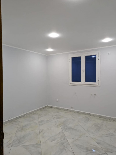 appartement-vente-f2-alger-ain-taya-algerie