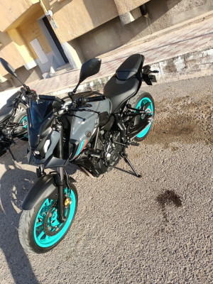 motos-et-scooters-yamaha-mt07-freedent-2023-setif-algerie