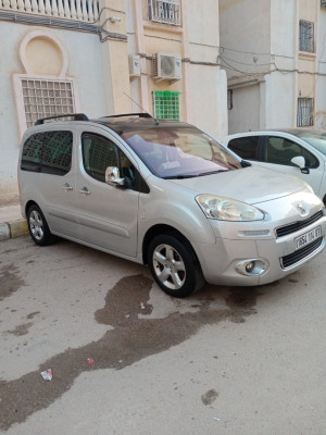 voitures-peugeot-partner-2014-tepee-allure-biskra-algerie