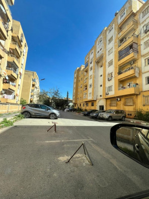 Rent Apartment F4 Alger Hussein dey