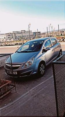 سيارة-صغيرة-opel-corsa-2009-الشلف-الجزائر