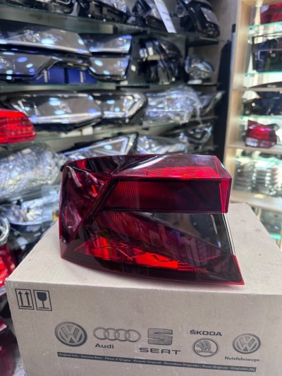 Feu arrière fabia 2021 2024