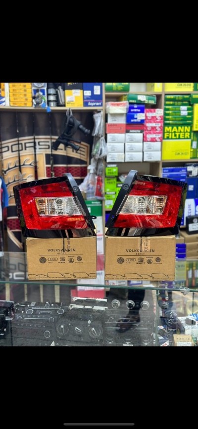 Feu arrière Skoda fabia 