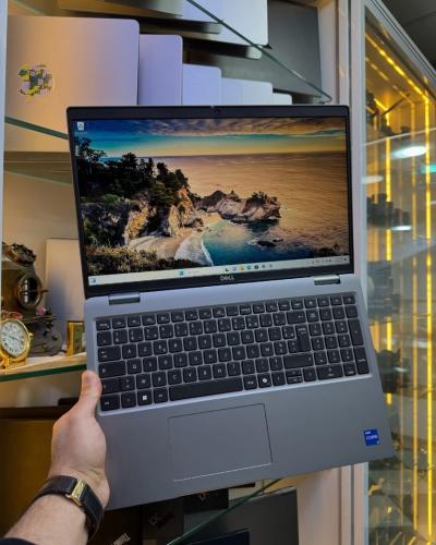 Latitude 5550 15" i5-13e 16GB/512GB Disponible Chez Morsi store dz